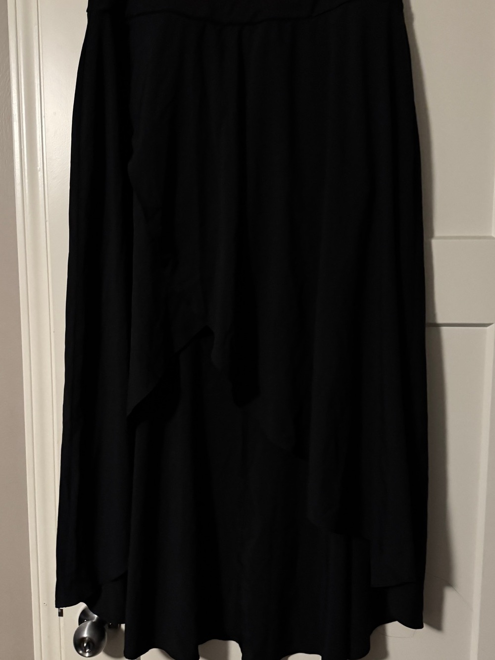 HALARA Black High-Low Maxi Skirt with Shorts